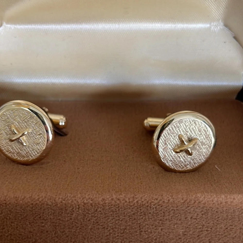 Dante Golden Cuff Links - Round w/“X” Accent w/original box
